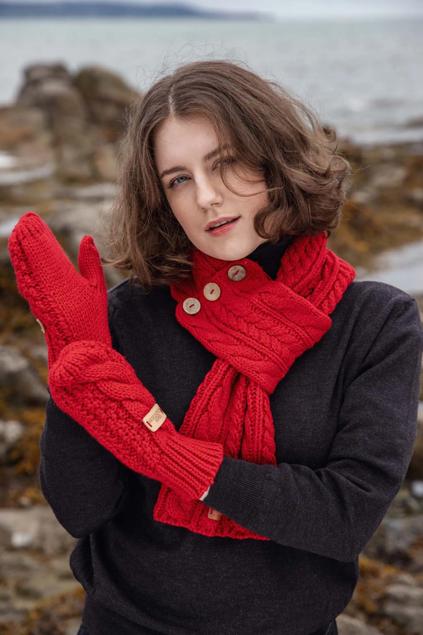 Aran Cable Knit Mittens