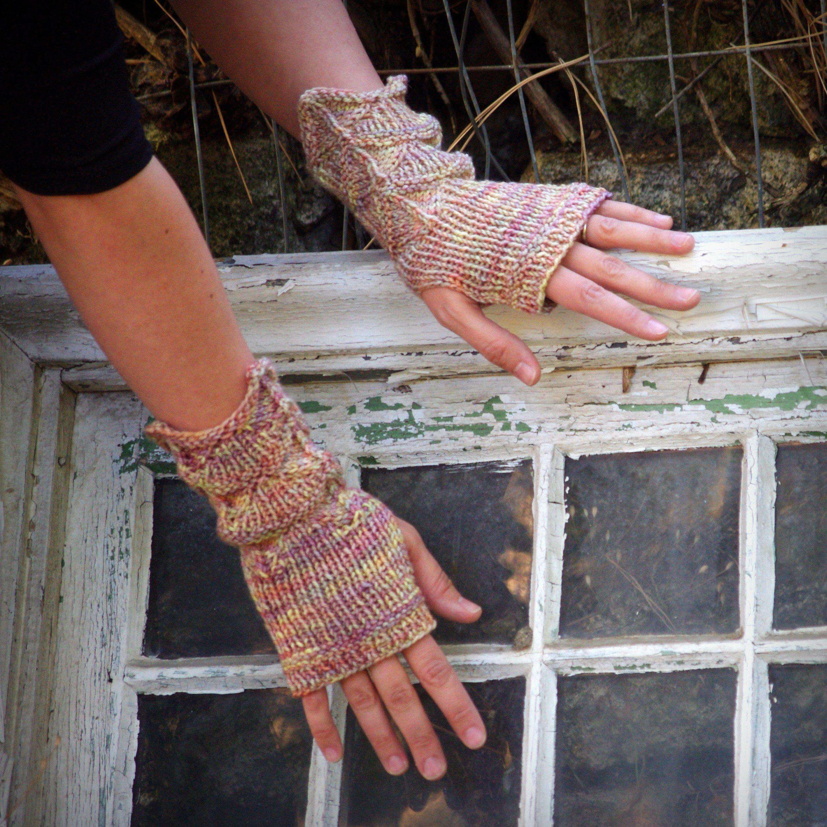 Cottina Fingerless Mitts by Meghan Jones  *Pattern*