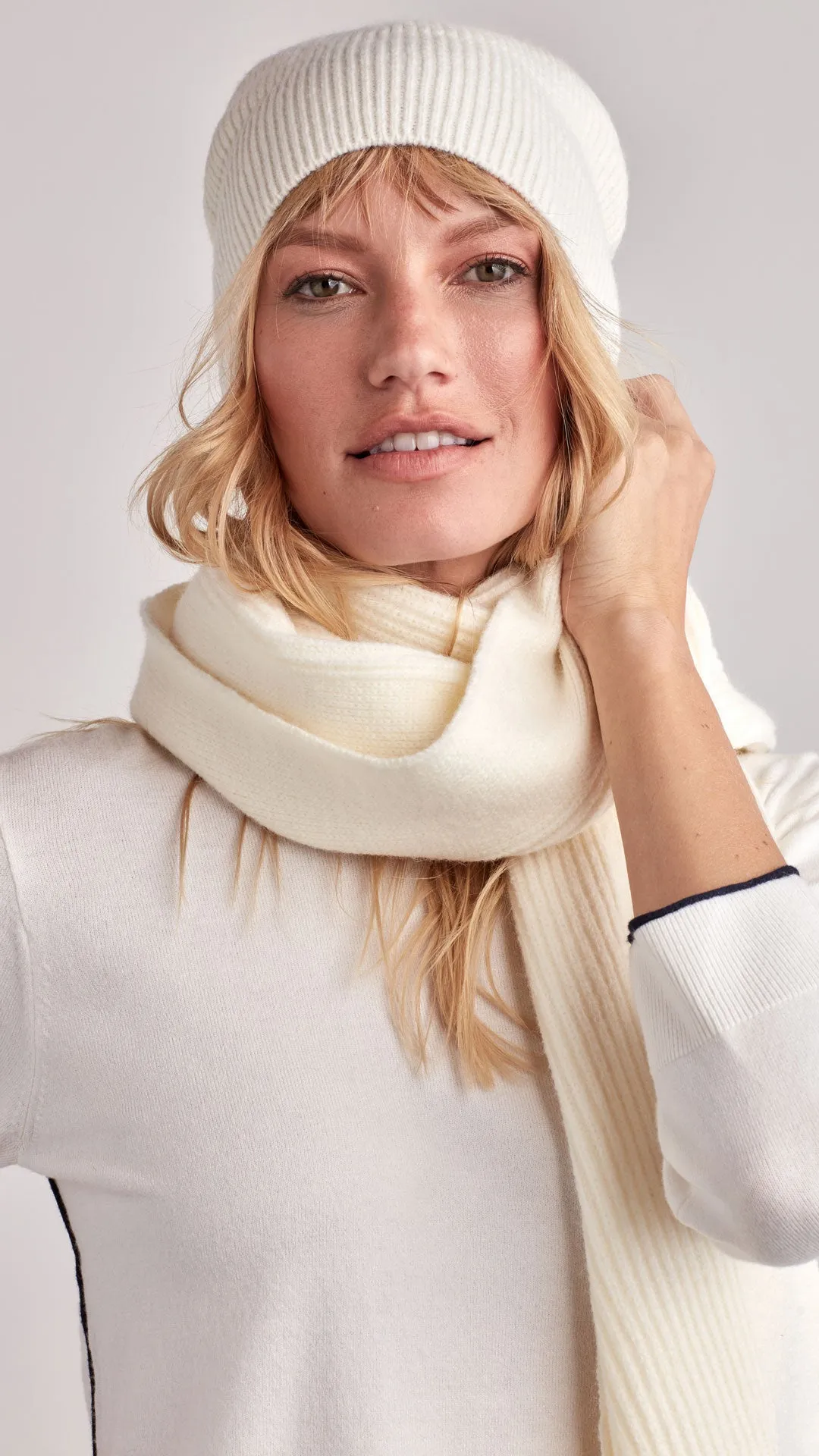 GEMMA RIBBED SCARF