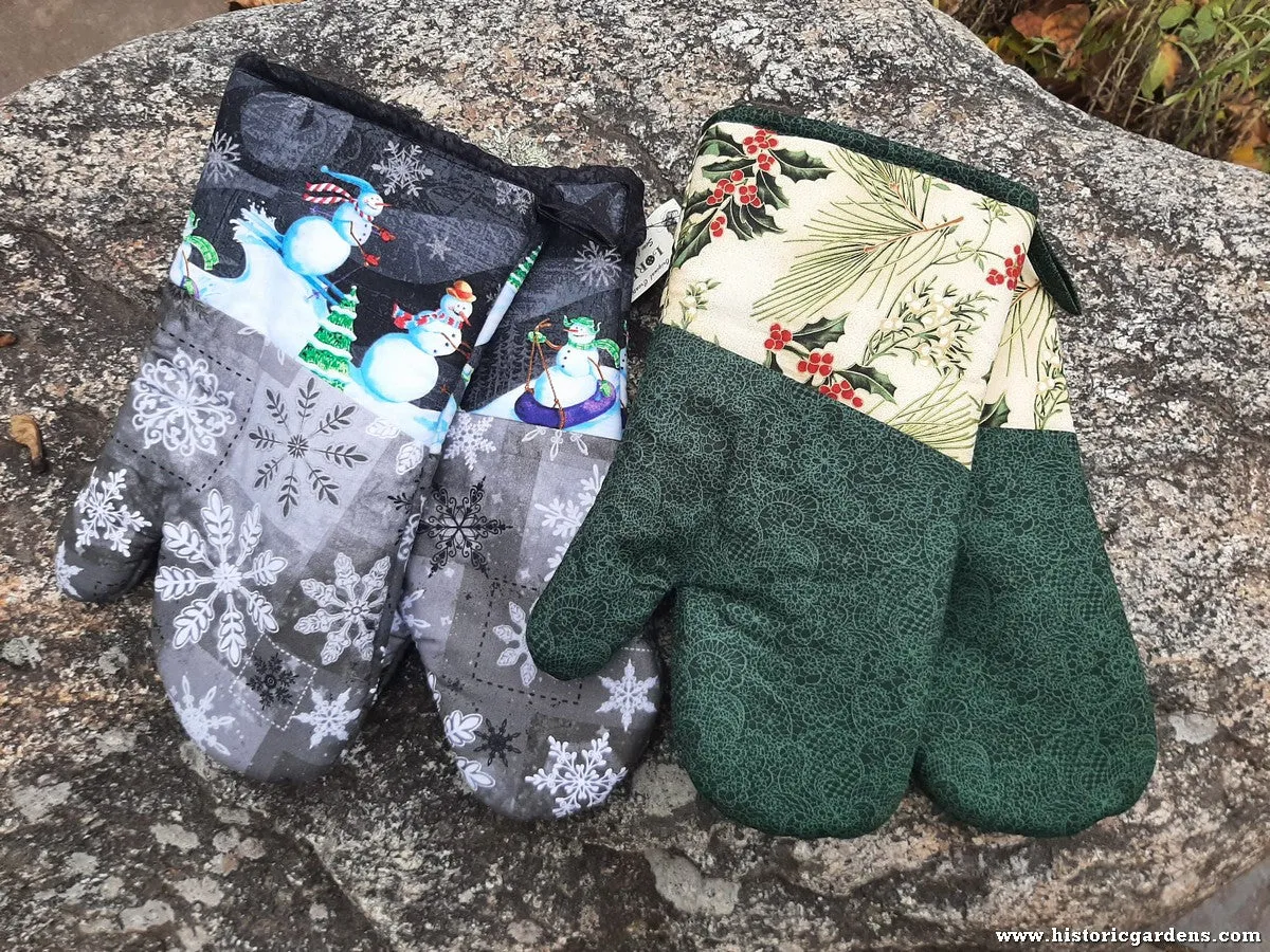 Oven Mitts - Holiday